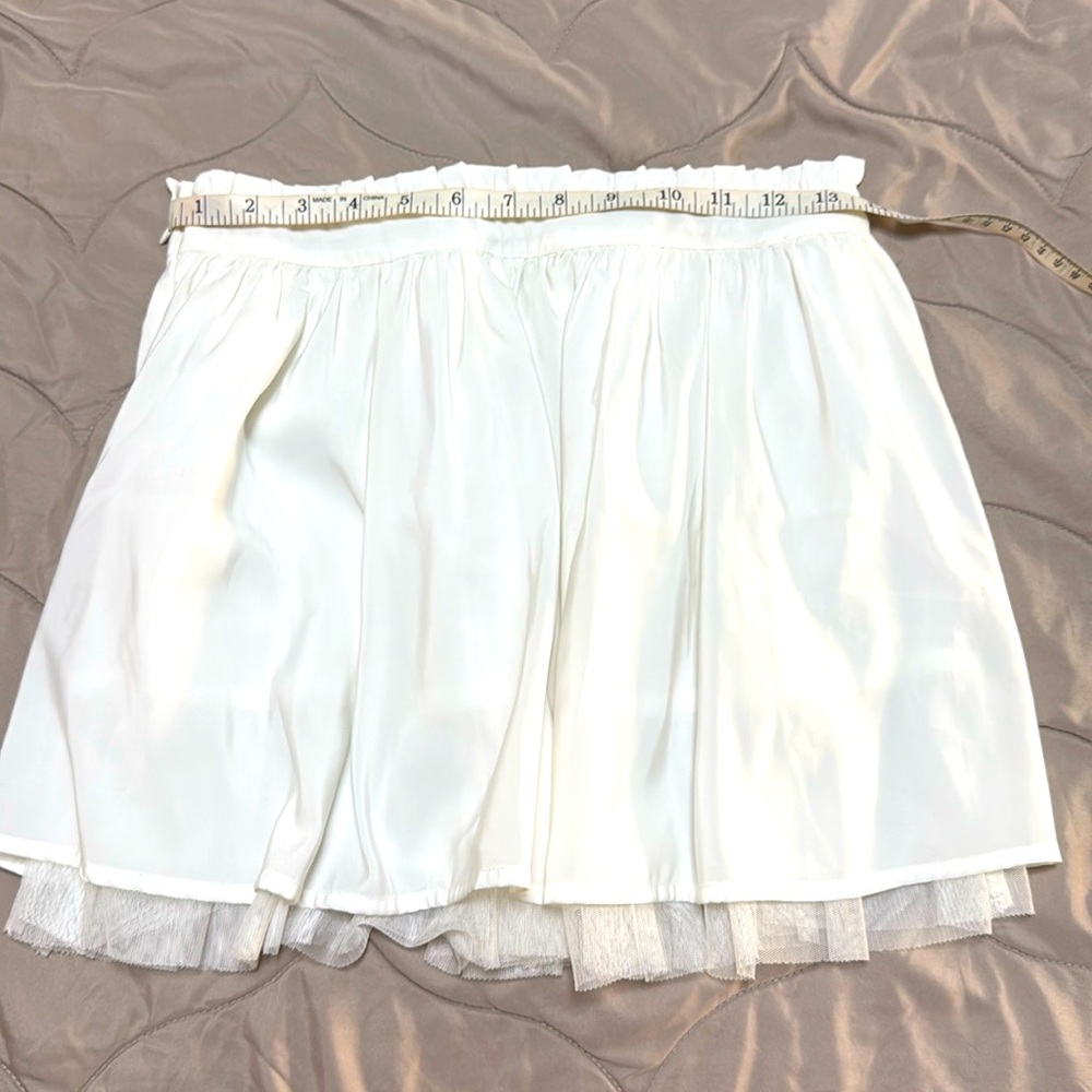 United colors of Benneton skirt white 14years old